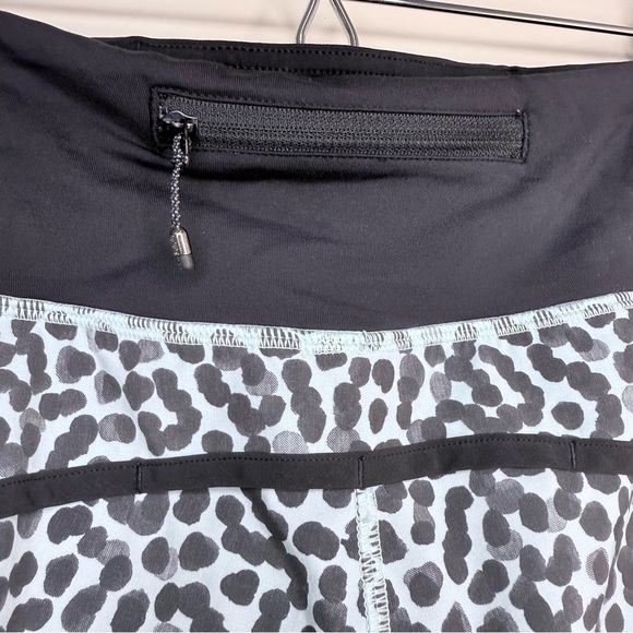 Lululemon Run Times Short 4‑Way Stretch – Ace Spot Tranquil Blue/Black – Women - Picture 6 of 9